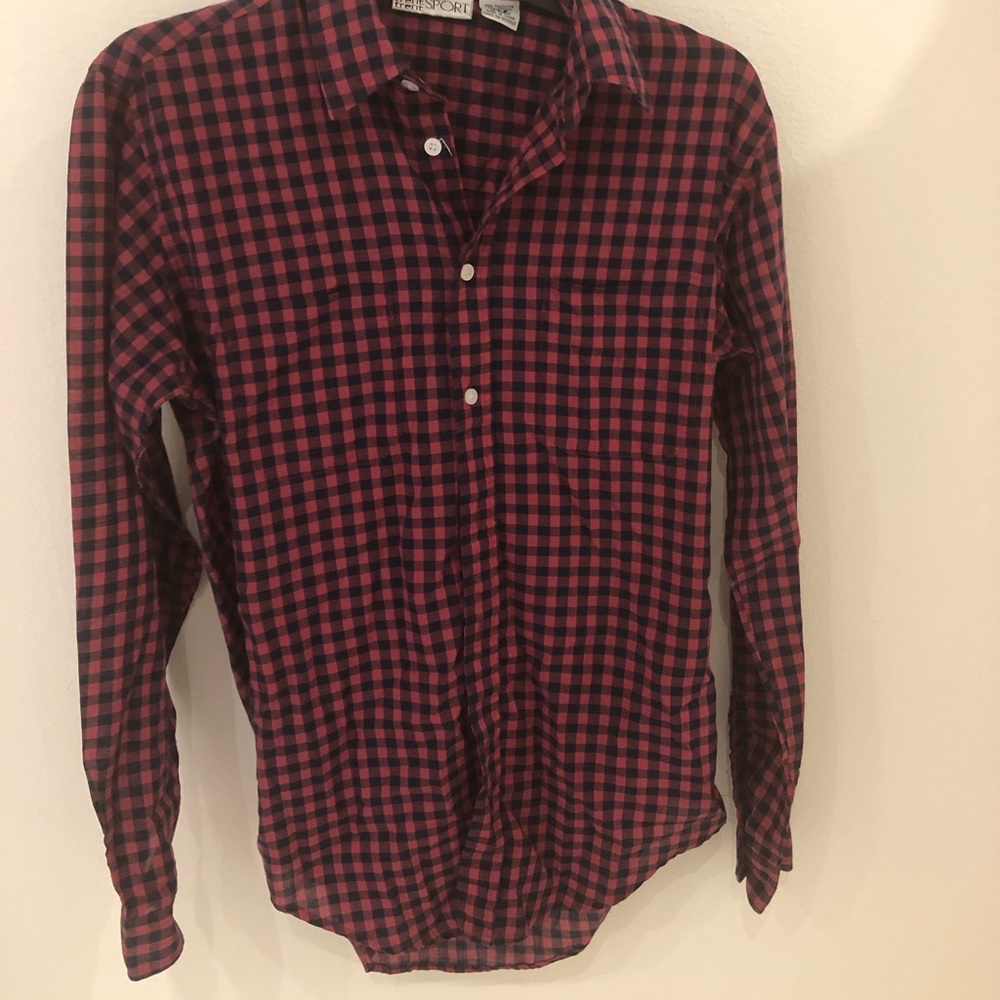 Red & black checkered button long sleeve flannel